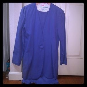 Petite Sophisticate indago suit, size 4